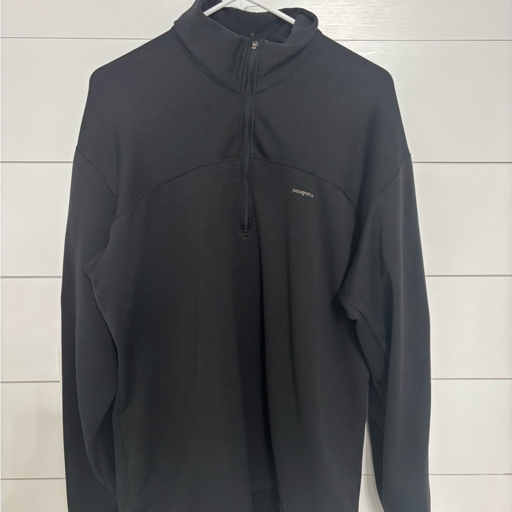 Patagonia Black Zip Up  1/4 zip pullover